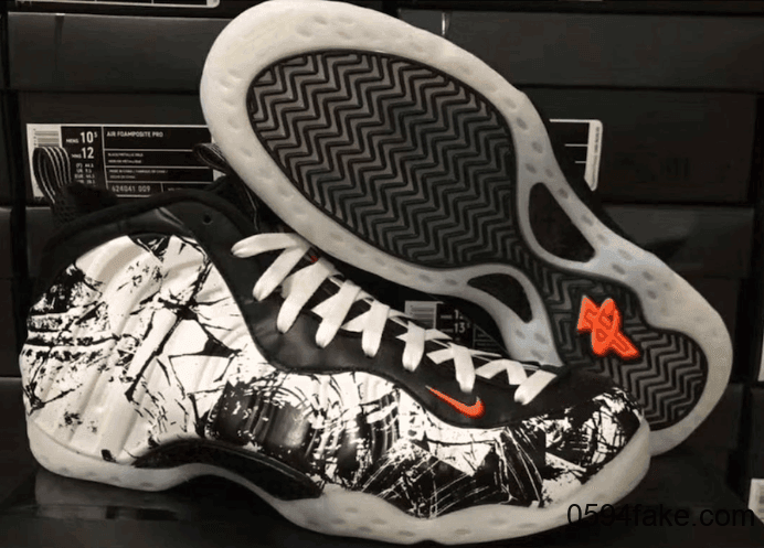 疑似万圣节配色!Air Foamposite One全新配色首度曝光! 货号:314996-013