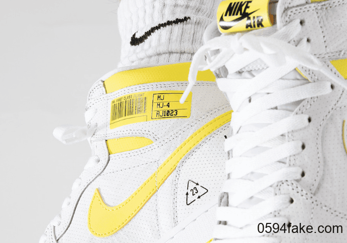 特色条形码点缀!还有飞人亲笔签名!Air Jordan 1 “First Class Flight”将于9月26日发售! 货号:555088-170