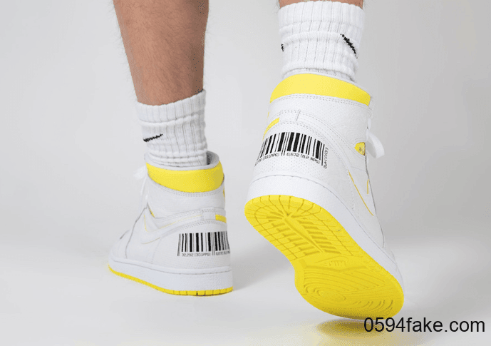 特色条形码点缀!还有飞人亲笔签名!Air Jordan 1 “First Class Flight”将于9月26日发售! 货号:555088-170