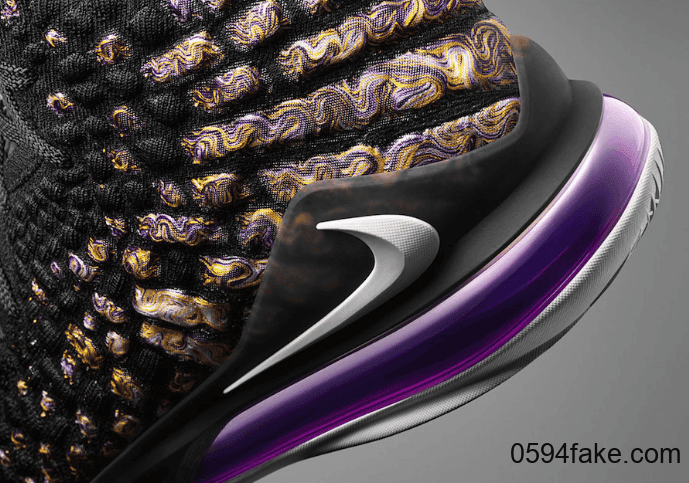 Nike LeBron 17再曝新配色!这三个配色你更心水哪一个?