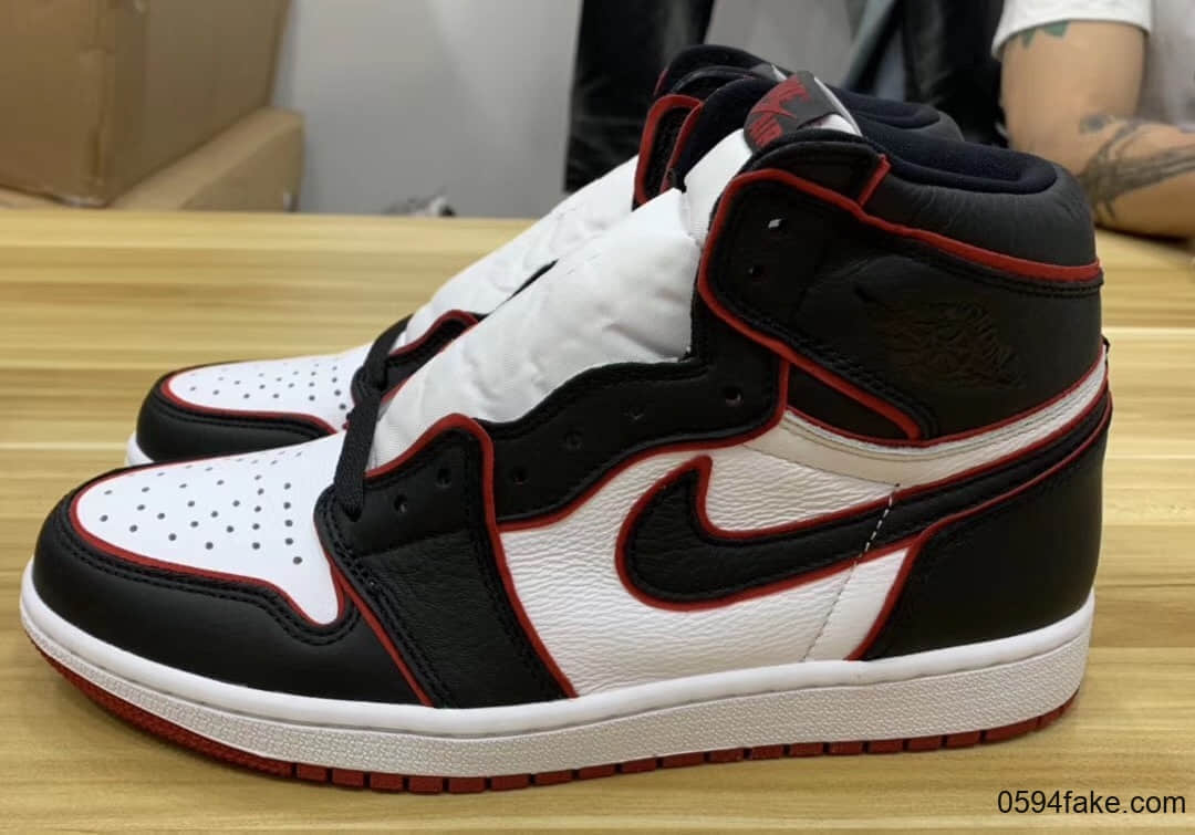 Air Jordan 1 High OG “Who Said Man Was Not Meant To Fly”最新实物图释出!黑五发售! 货号:555088-062