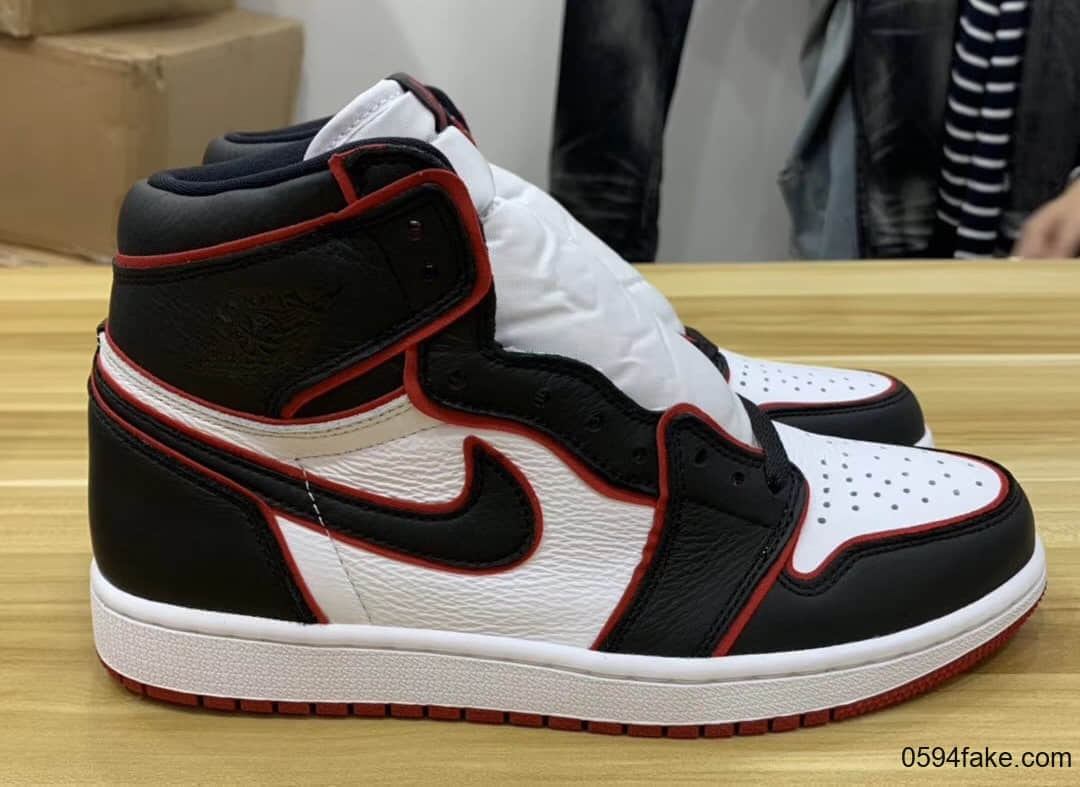 Air Jordan 1 High OG “Who Said Man Was Not Meant To Fly”最新实物图释出!黑五发售! 货号:555088-062