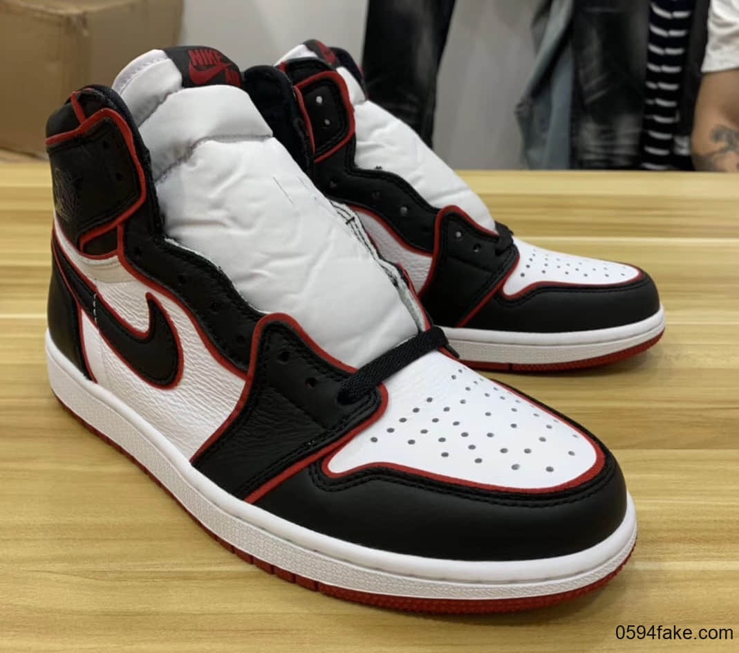 Air Jordan 1 High OG “Who Said Man Was Not Meant To Fly”最新实物图释出!黑五发售! 货号:555088-062