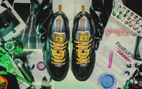 科幻感十足！Feature x Saucony全新联名跑鞋即将发售！