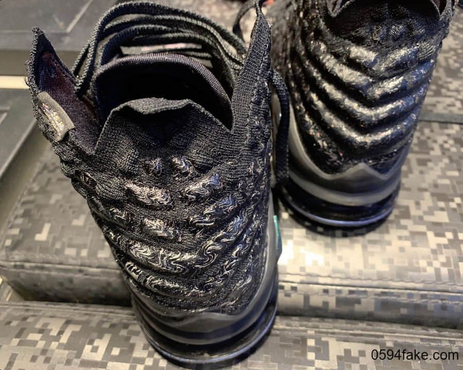 LeBron 17再迎新配色!完了完了!是心动的感觉!