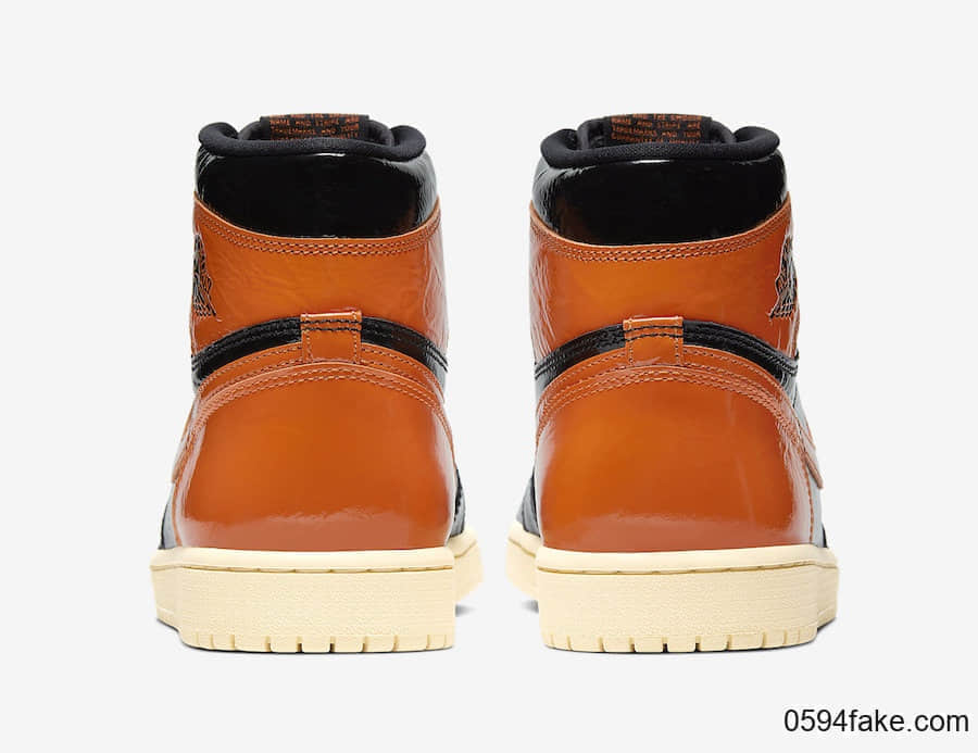 Air Jordan 1 “扣碎3.0”官图释出!下周发售!能否迎来大型“真香”现场? 货号:555088-028