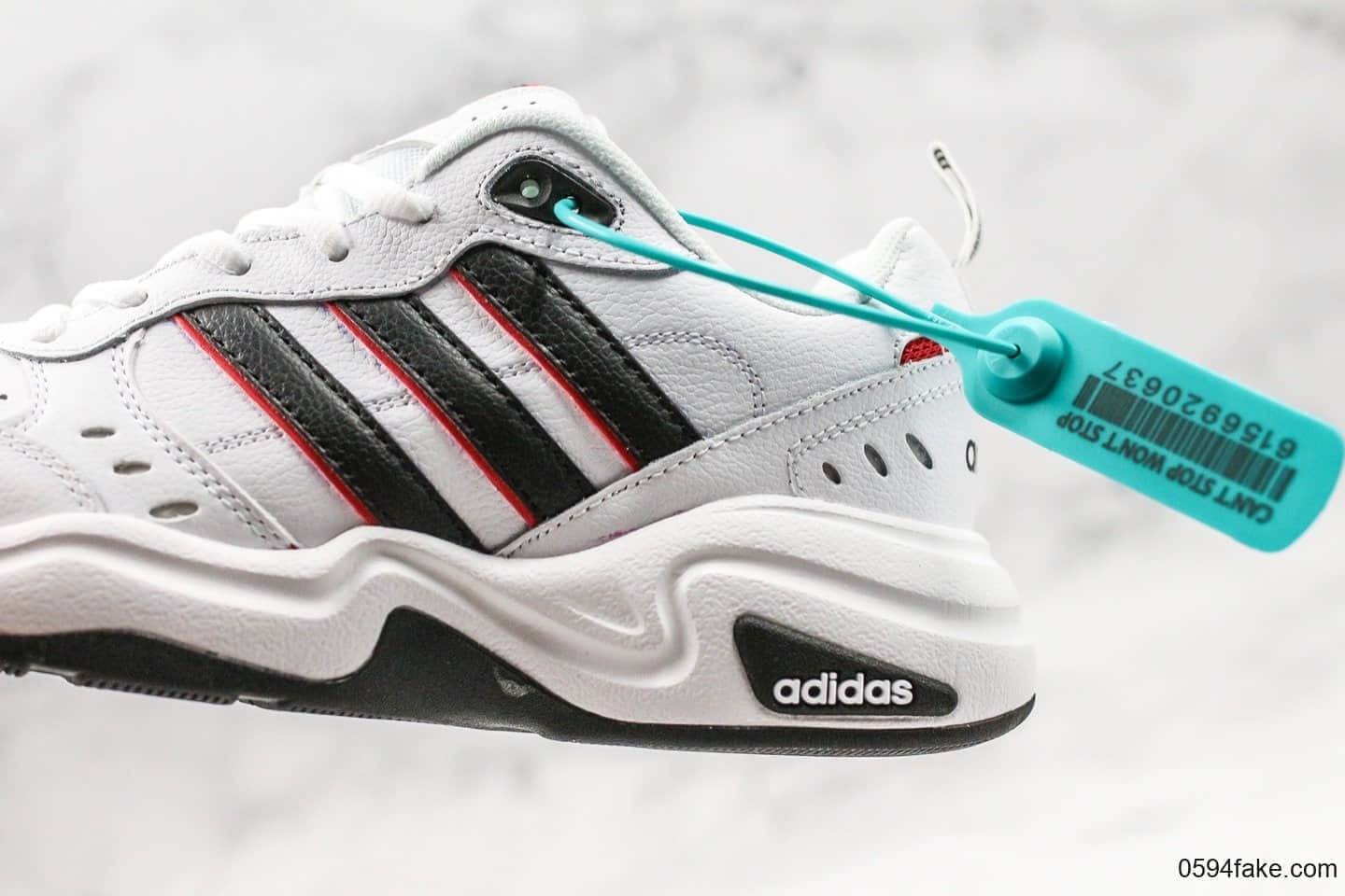 阿迪达斯Adidas Ogiginals Strutter公司级版本三叶草新款轻便复古老爹鞋休闲鞋 货号:EG2655