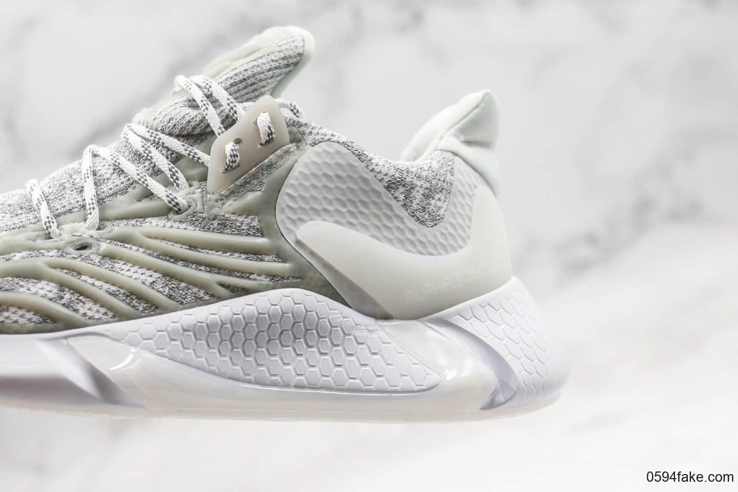 阿迪达斯Adidas Alphabounce x Yeezy Boost M纯原版本阿尔法椰子联名款白色夜光满天星原盒市售最高版本 货号:AY6685