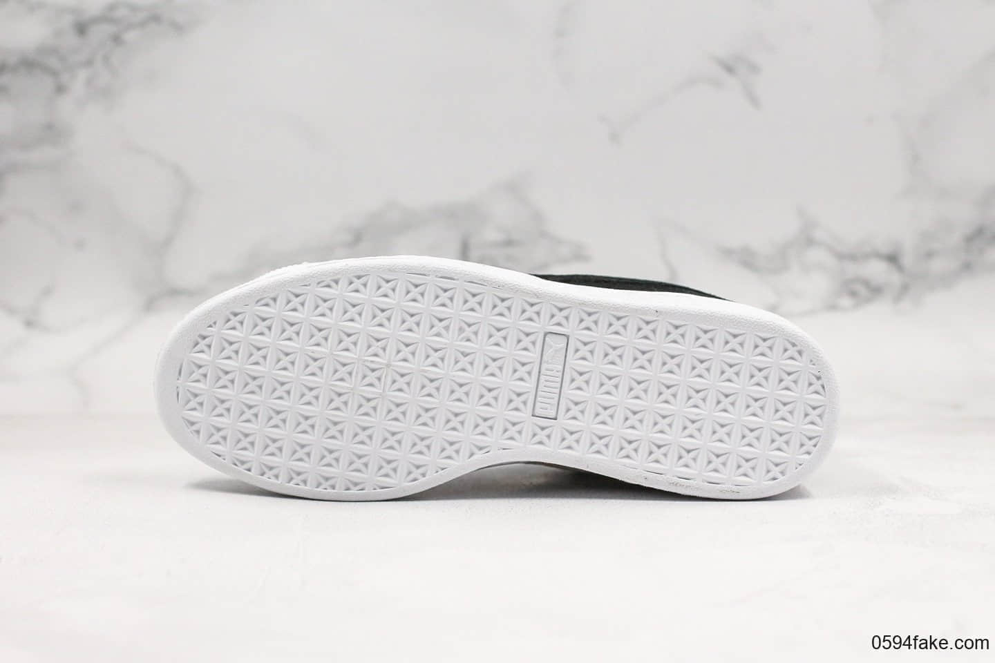 彪马Puma Suede Classic Wn's纯原版本2019年新款阴阳款鸳鸯鞋原厂鞋垫中底正品代购同源大几率过验 货号:371278-01