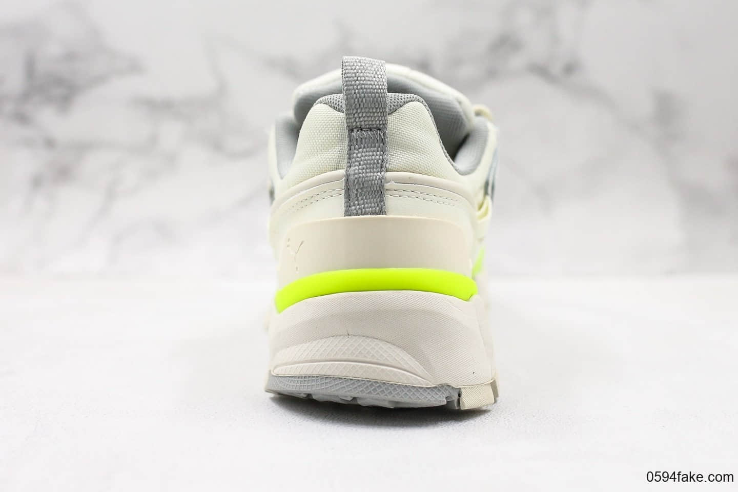 彪马PUMA TRAILFOX OVERLAND MTS泫雅同款搭载独特系带系统公司级版本时尚老爹鞋 货号:370772-06