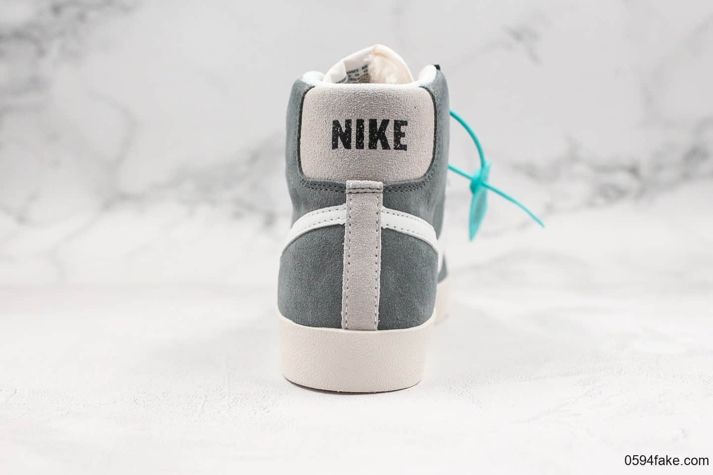 耐克Nike Blazer Mid '77 VNTG WE纯原版本高帮开拓者加绒款浅灰色休闲板鞋 货号:CI1167-001