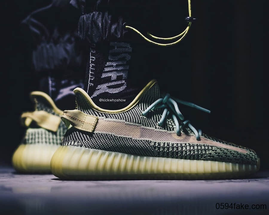Yeezy Boost 350 V2 “Yeezreel”上脚图来了!超抢眼有没有!