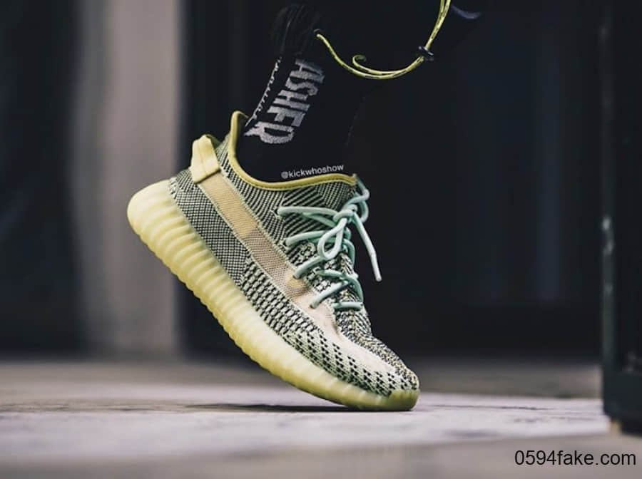 Yeezy Boost 350 V2 “Yeezreel”上脚图来了!超抢眼有没有!