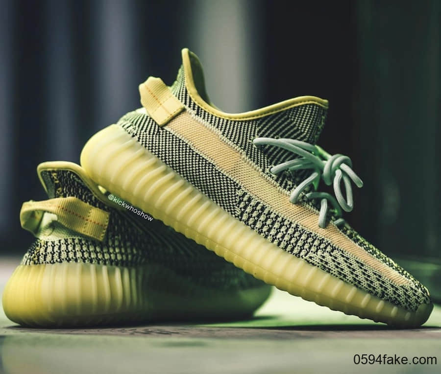 Yeezy Boost 350 V2 “Yeezreel”上脚图来了!超抢眼有没有!