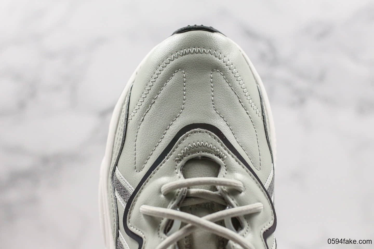 阿迪达斯Adidas Ozweego adiprene公司级版本水管老爹鞋皮面款3M反光鞋面复古运动老爹鞋 货号:EE7005