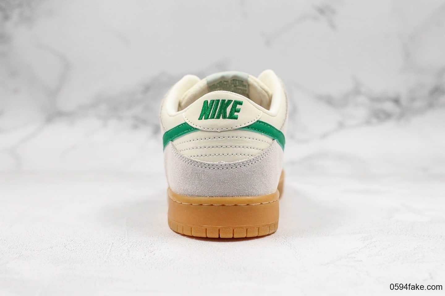耐克Nike SB Dunk Low Pro纯原版本复古白绿配色SB DUNK原厂头层原盒原标区别市面通货版本 货号:854866-121