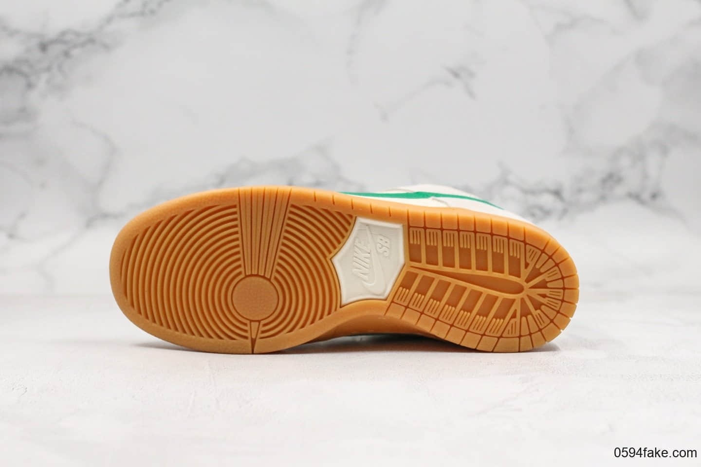 耐克Nike SB Dunk Low Pro纯原版本复古白绿配色SB DUNK原厂头层原盒原标区别市面通货版本 货号:854866-121