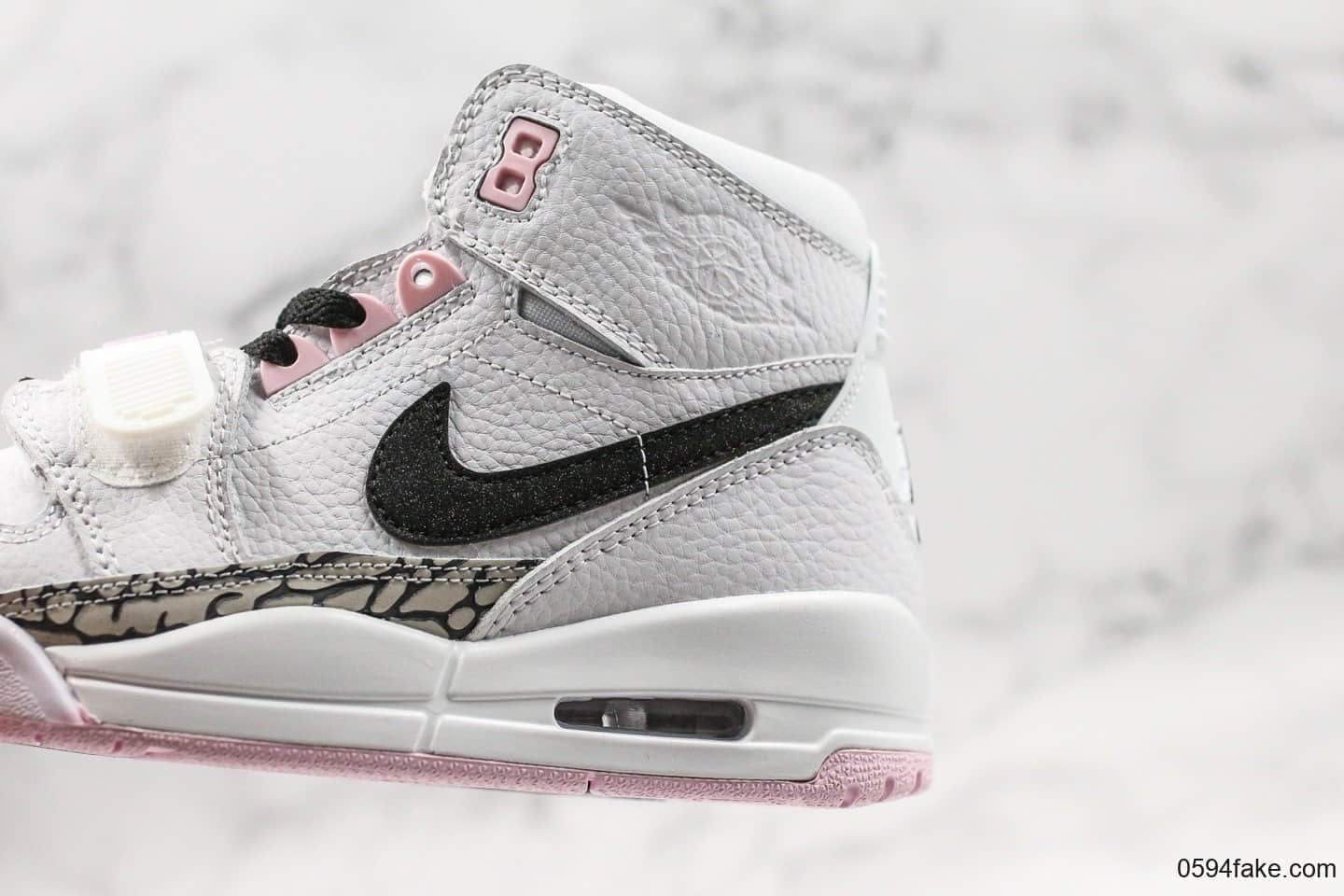 乔丹Air Jordan Legacy 312纯原版本高帮AJ312白粉樱花白配色乔丹最强三合一实战篮球鞋 货号：AT4040-106