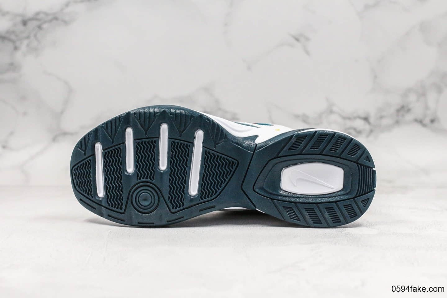 耐克Nike M2K Tekno纯原版本全网独家首发实拍M2K复古老爹鞋红绿白原厂渠道天猫外贸客户指定版本 货号:AO3108-402