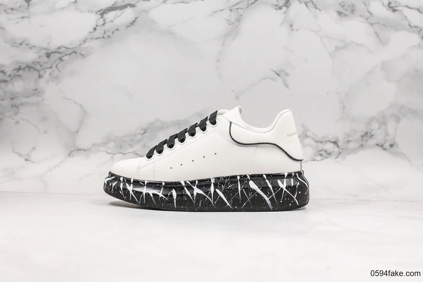 麦昆Alexander Mcqueen彩绘黑白泼墨全新纯原版本材料升级全头层皮打造原鞋一比一开模