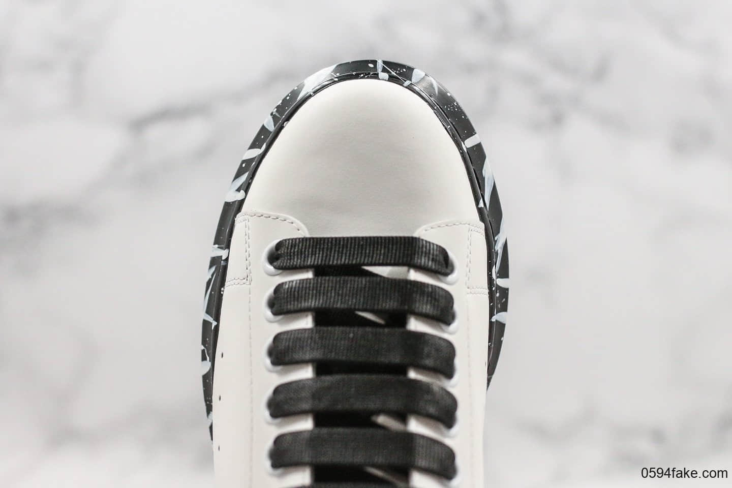 麦昆Alexander Mcqueen彩绘黑白泼墨全新纯原版本材料升级全头层皮打造原鞋一比一开模