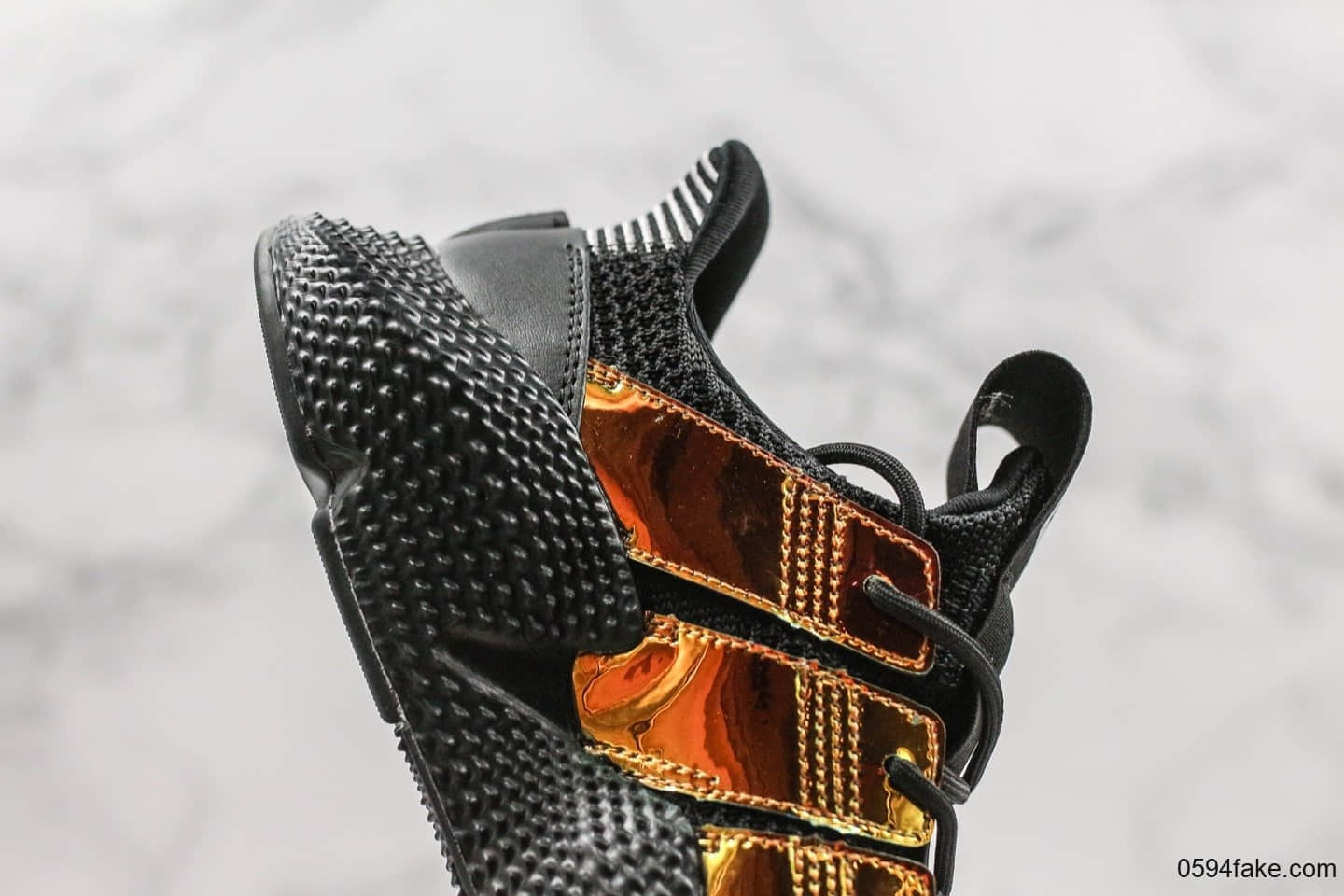 阿迪达斯Adidas Originals Prophere公司级版本恐惧鲨鱼刺猬系列黑金配色全新改版鞋面材质 货号:EG9195