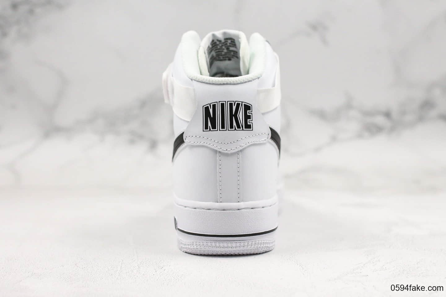 耐克Nike Air Force 1 High ’07纯原版本高帮空军一号海外发售款黑白内置全掌气垫 货号:AT4141-108
