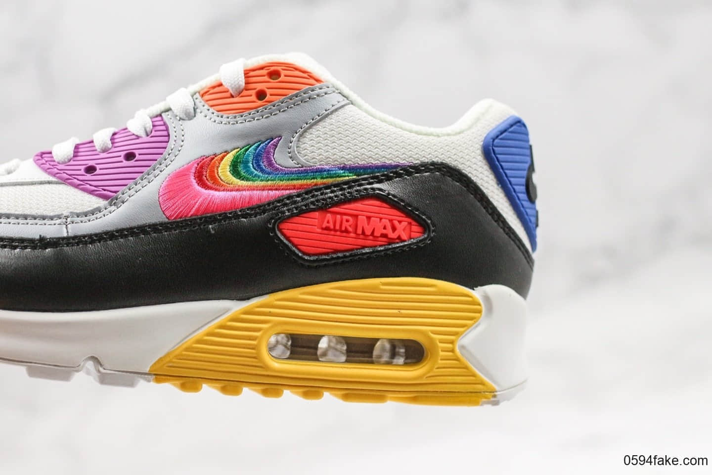 耐克Nike Air Max 90 “Betrue”复古气垫鞋休闲慢跑鞋彩虹系列限定配色炫彩纯原带半码原盒原标精细做工 货号:CJ5482-100