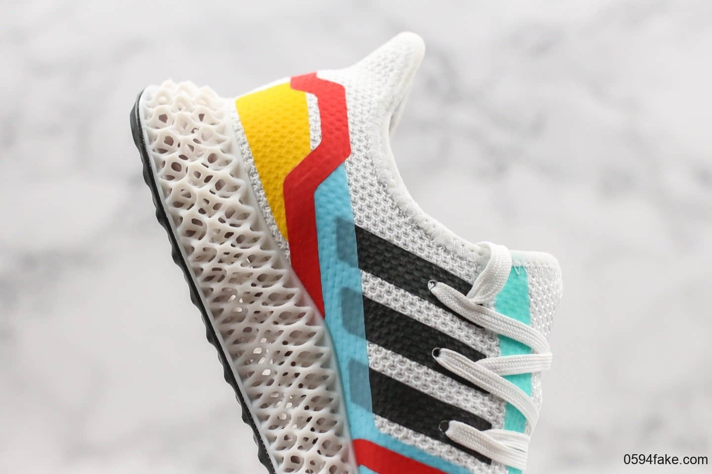 阿迪达斯adidas AlphaEdge 4D LTD阿尔法跑鞋4D科技运动鞋风雨雪全天候警戒纯原带半码全球限量版科幻前卫 货号:EQ8808