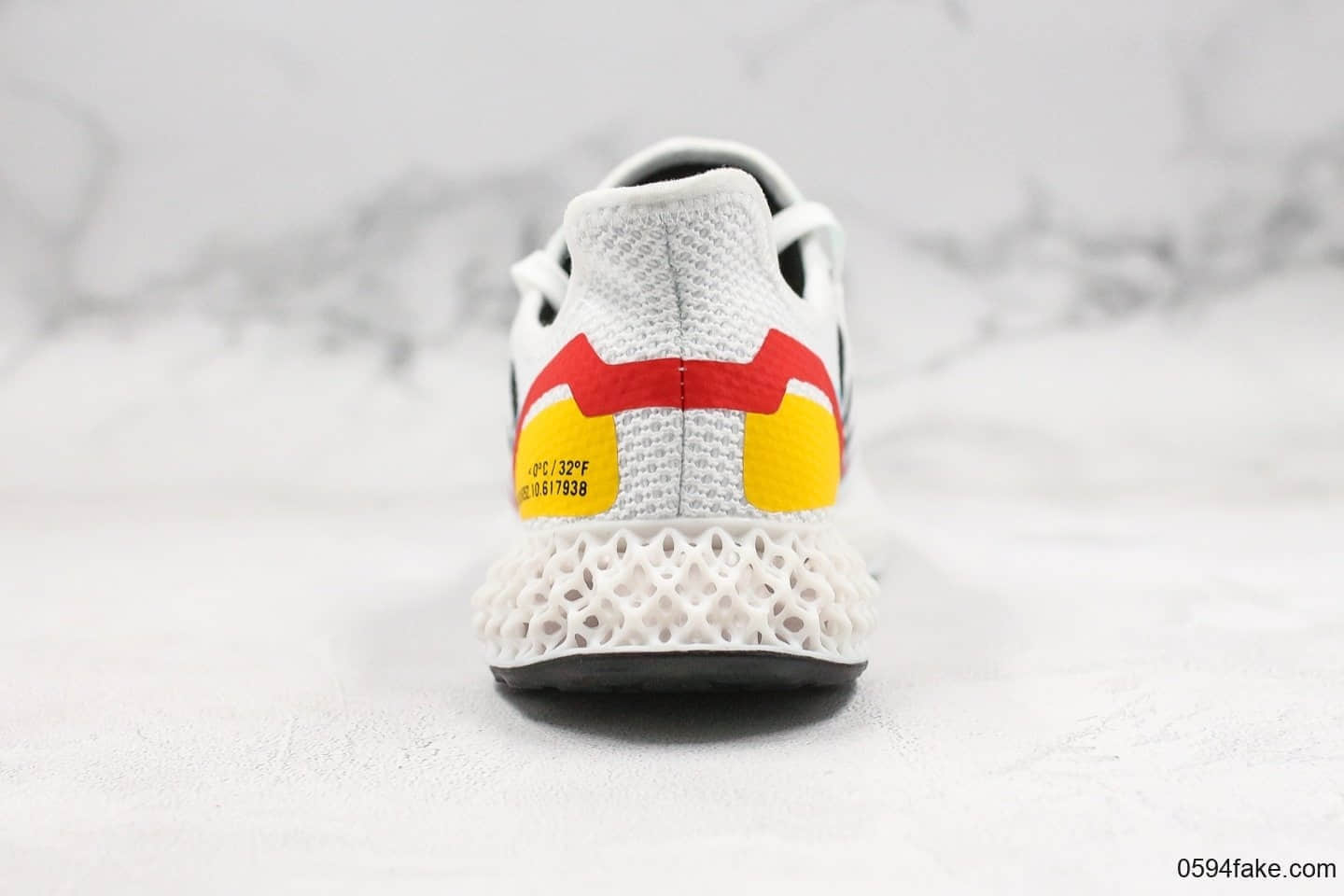 阿迪达斯adidas AlphaEdge 4D LTD阿尔法跑鞋4D科技运动鞋风雨雪全天候警戒纯原带半码全球限量版科幻前卫 货号:EQ8808