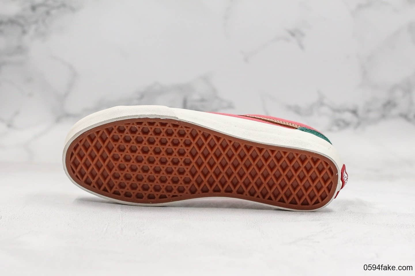 万斯Vans Style 36 OG公司级低帮马卡龙拼色权志龙小头系列拼色帆布滑板鞋广东原厂钢印完美包边 货号:VN0A3WM3TBZ