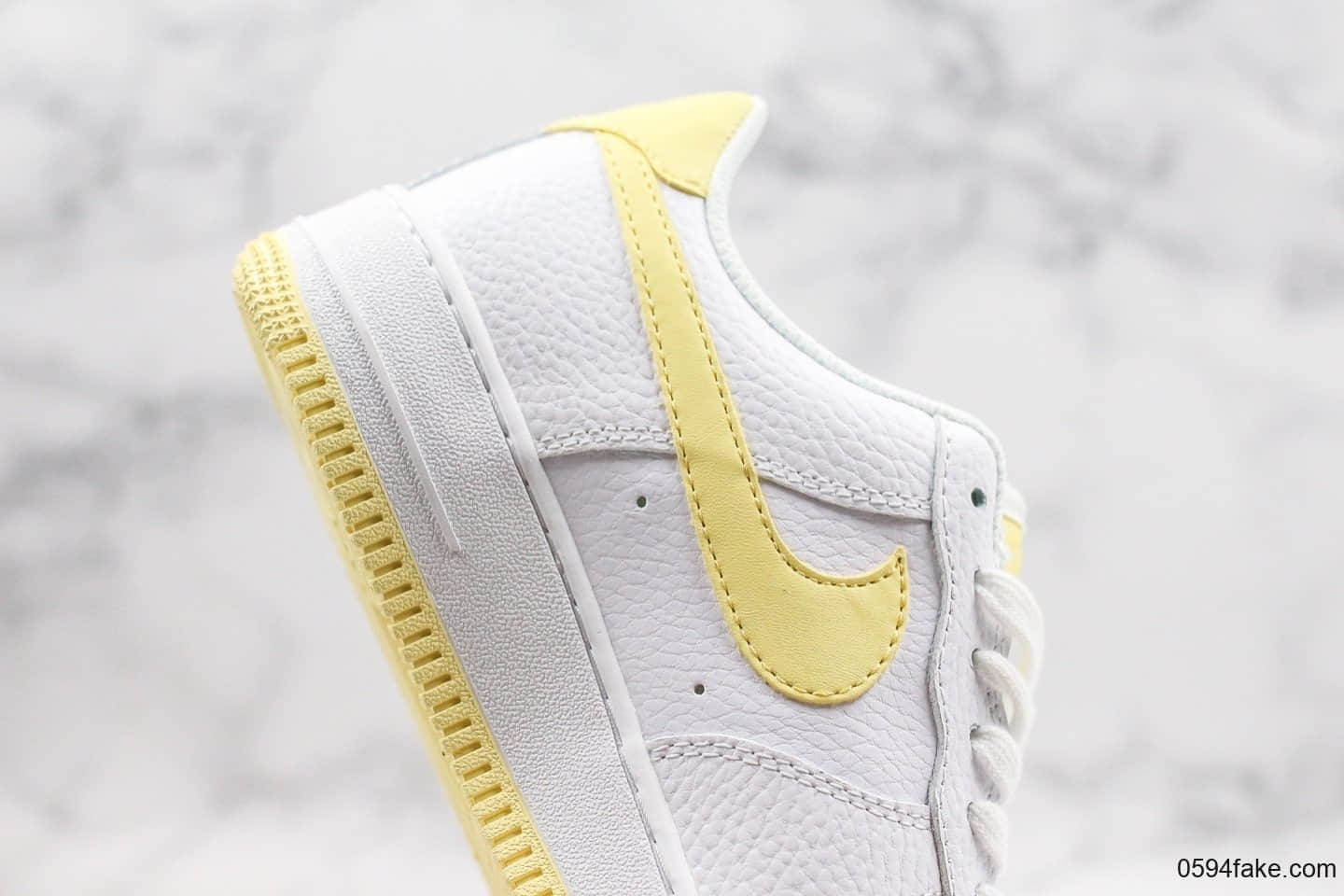 耐克Nike Air Force 1 Low纯原版本低帮空军一号白黄全头层皮面原档案数据开发全掌内置Solo气垫高清洁度鞋面 货号：AH0287-107