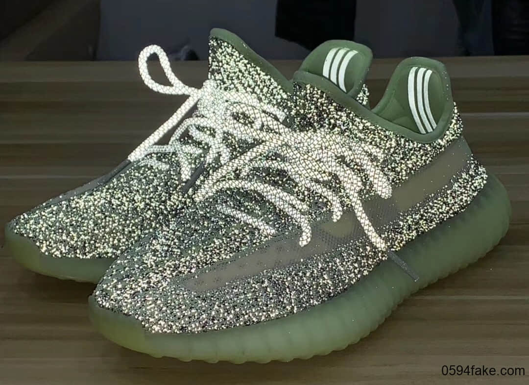 Yeezy Boost 350 V2“ Yeezreel”最新实物图来了!吸睛利器就是它没错了!