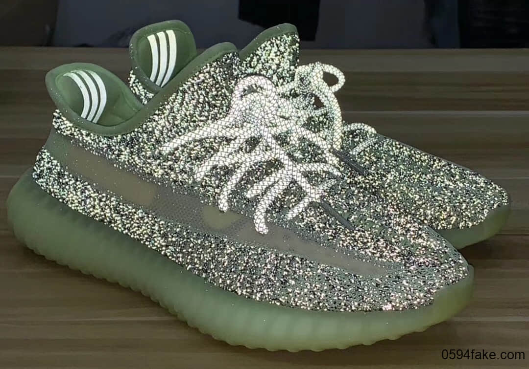 Yeezy Boost 350 V2“ Yeezreel”最新实物图来了!吸睛利器就是它没错了!