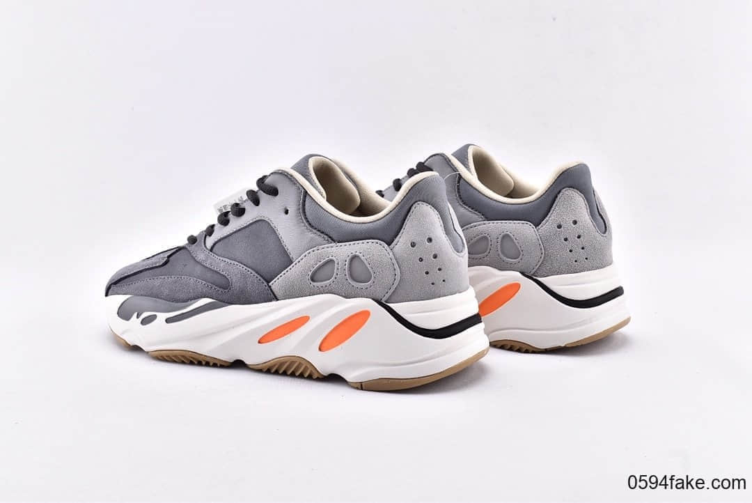 阿迪达斯Adidas Yeezy Boost 700 Magnet V2纯原版本椰子700复古老爹鞋磁铁灰黑3M反光 货号:FV9922