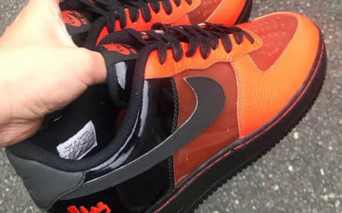 万圣节主题!这双Nike Air Force 1有点个性!