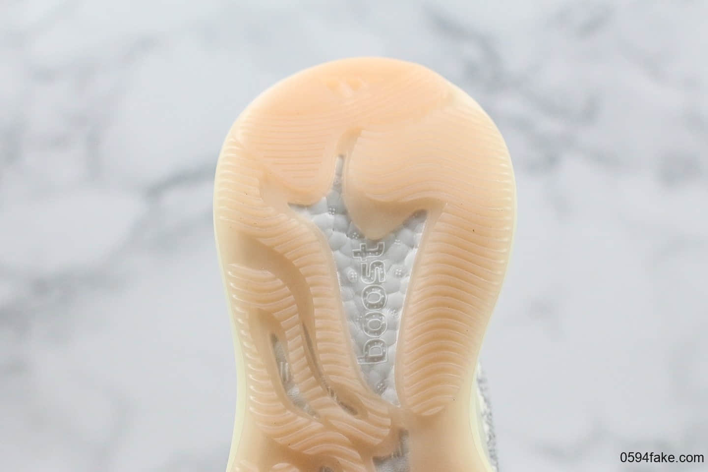 阿迪达斯Adidas Yeezy Boost 350 V3 Alien侃爷椰子350联名限定V3原厂巴斯夫中底原档案菲林稿飞织原面开版精准激光雕刻 货号:FV3260