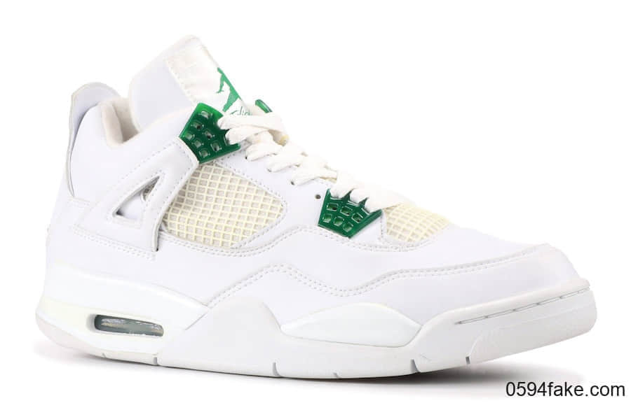 时隔15年终于复刻!这双Air Jordan 4 “Pine Green”你一定不能错过! 货号:CT8527-113