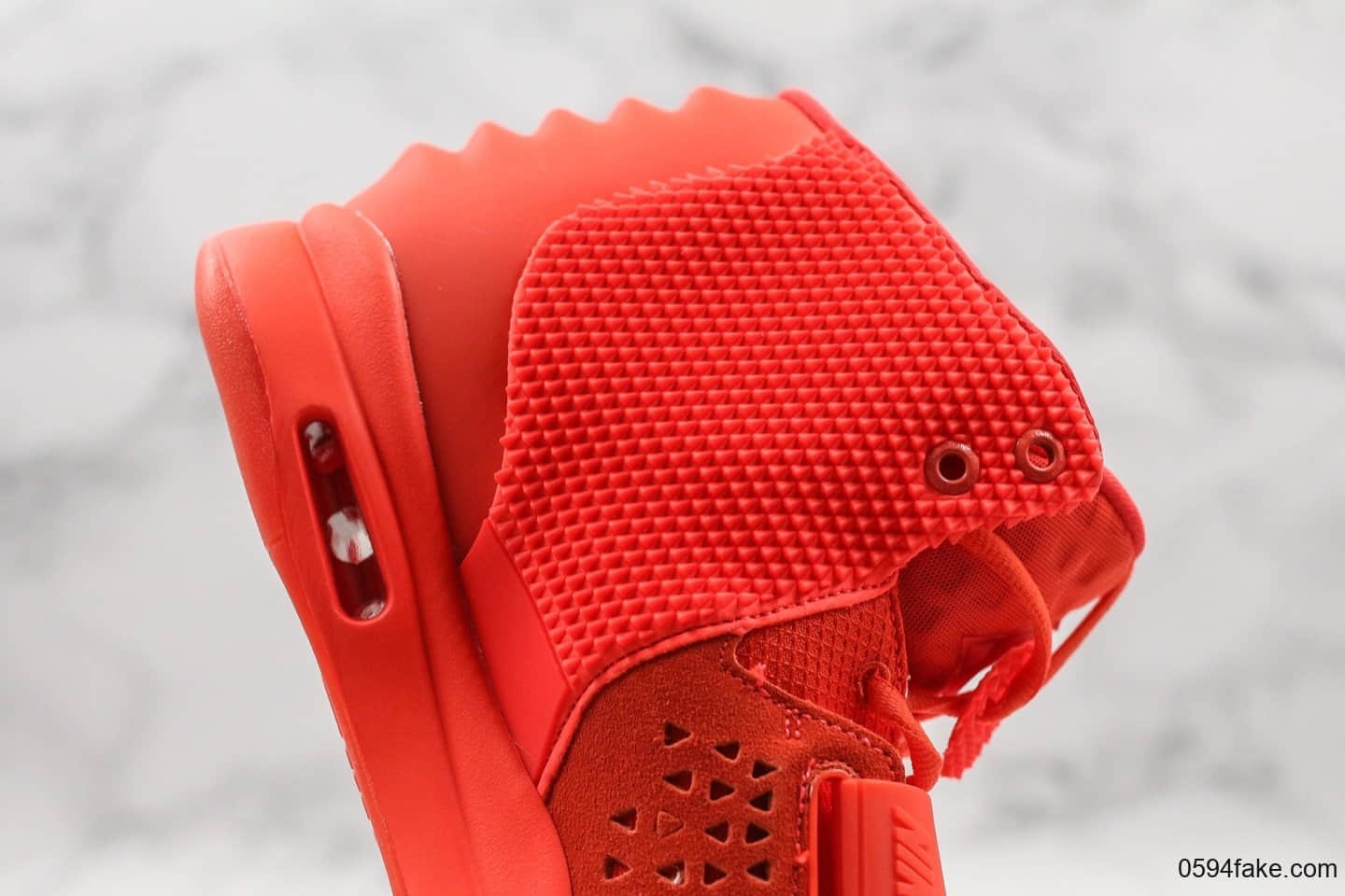 耐克Nike AIR YEZZY 2 NRG椰子机能鞋红色纯原版本侃爷联名款原厂气垫 货号:508214-660