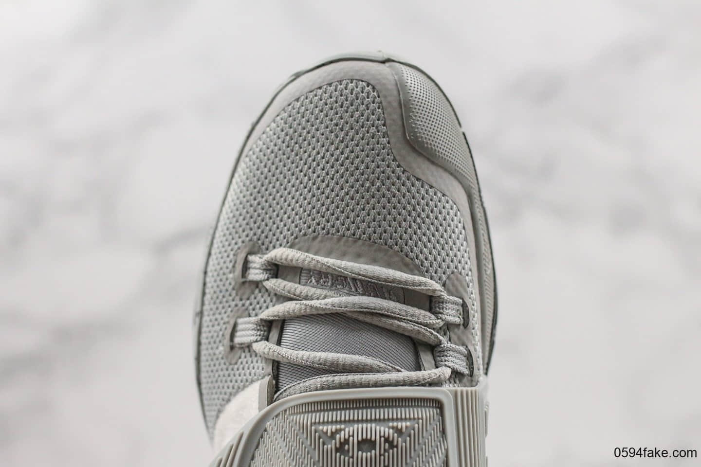 耐克Nike Kyrie 6 EP欧文6灰色纯原版本独家私模独家内置RFID防伪芯片内置ZOOM TURBO气垫 货号：BQ9377-101