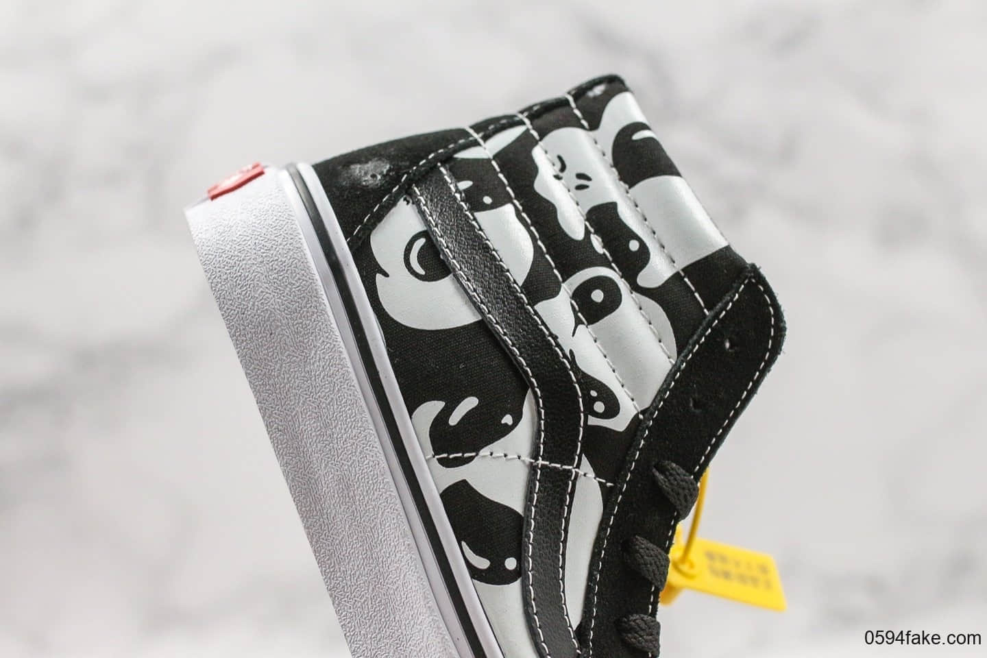 万斯Vans Old Skool公司级版本外星人夜光配色男女原装硫化休闲板鞋 货号:VN0A4BV5TB1