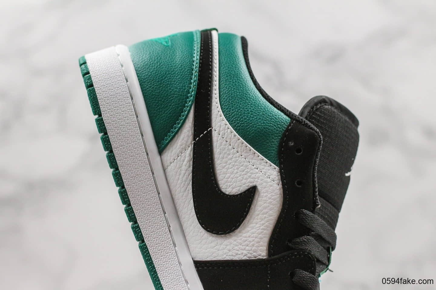 乔丹Air Jordan 1 Low Mystic Green纯原AJ1低帮黑绿脚趾内置sole气垫区别市面通货版本 货号:553558-113