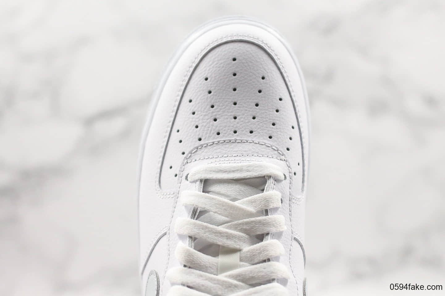 耐克Nike Air Force 1'07 SU19 S Blue casual纯原版本空军一号海外发售版全新配色冰蓝雾灰白银3M反光内置全掌气垫原盒原标 货号：CD9066-100