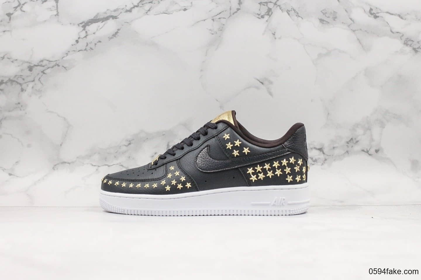 耐克Nike Air Force 1“Stars Pack”空军一号金属铆钉休闲运动板鞋公司级带半码高规格荔枝纹皮革 货号:AR0639-100