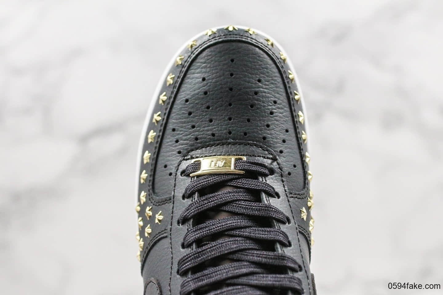 耐克Nike Air Force 1“Stars Pack”空军一号金属铆钉休闲运动板鞋公司级带半码高规格荔枝纹皮革 货号:AR0639-100