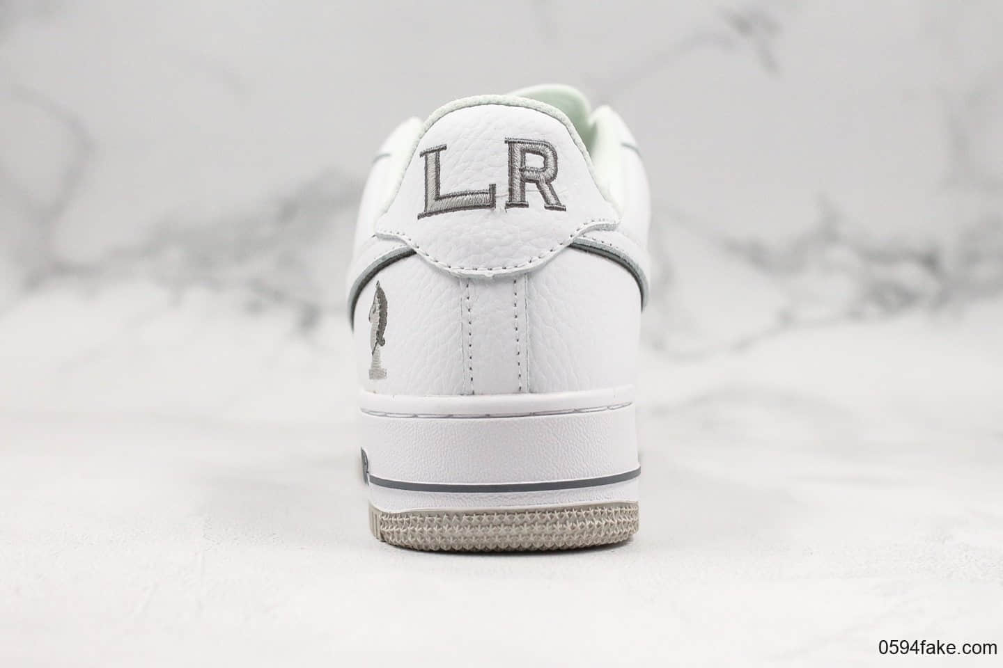 耐克Nike Air Force 1 Low Premium“Four Horsemen”空军一号PE詹姆斯限定款AF1四骑士配色公司级带半码硬质牛剖层移模革原盒原标货号:AH6818-128