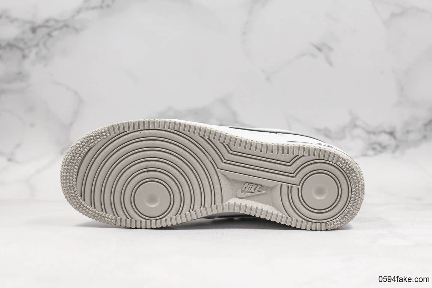 耐克Nike Air Force 1 Low Premium“Four Horsemen”空军一号PE詹姆斯限定款AF1四骑士配色公司级带半码硬质牛剖层移模革原盒原标货号:AH6818-128