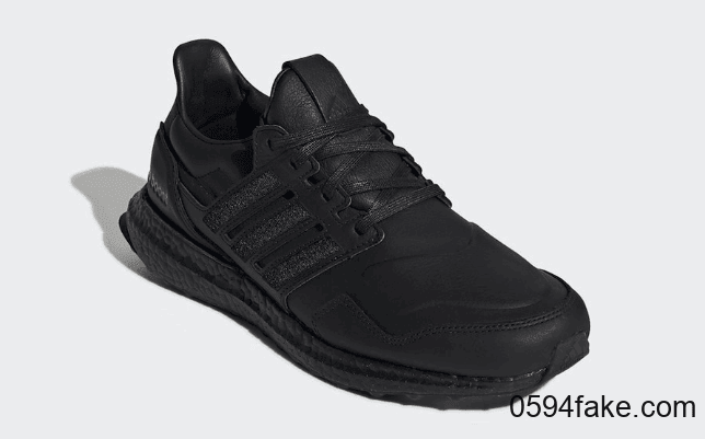 全新adidas Ultra Boost跑鞋现已发售!百搭不挑人!