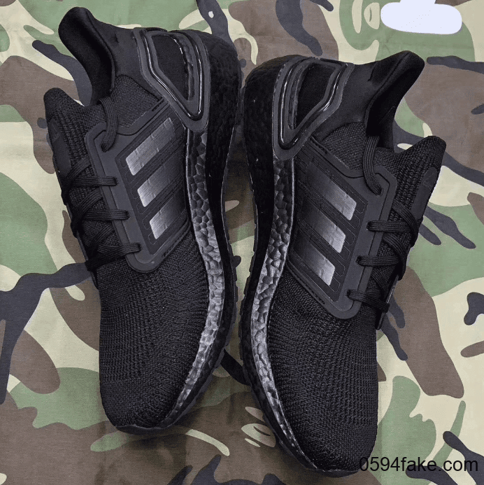 adidas Ultra Boost新品曝光!太空主题科幻十足!