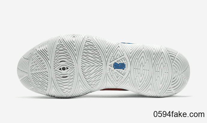 《海绵宝宝》 x Nike Kyrie 5“菠萝屋”配色释出官图! 货号:CJ6951-800